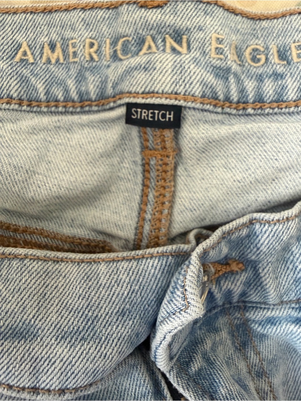 American Eagle Outfitters Light Blue Denim Jeans - Picture 6 of 10